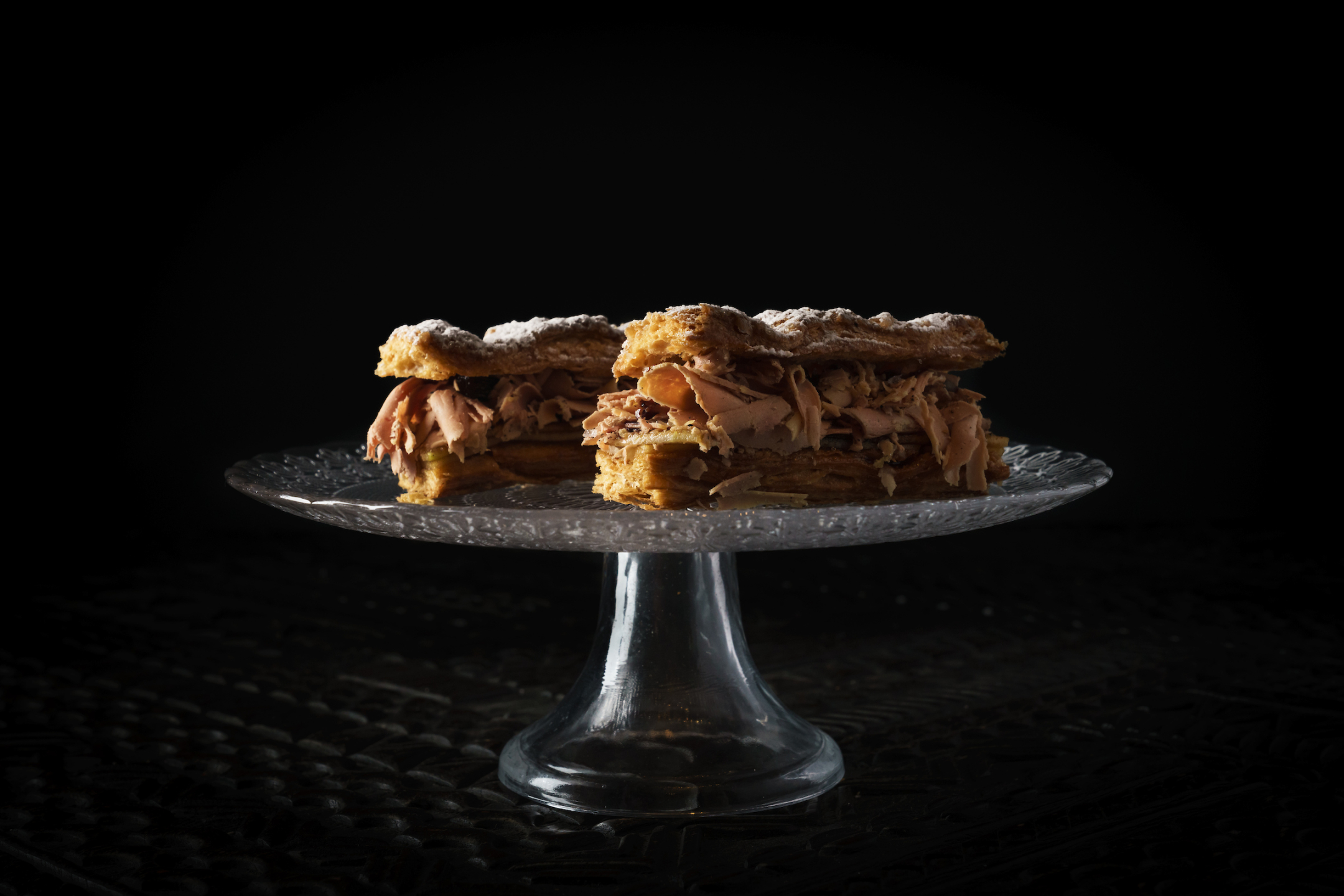 MILHOJAS DE FOIE-GRAS CON MANZANA CARAMELIZADA